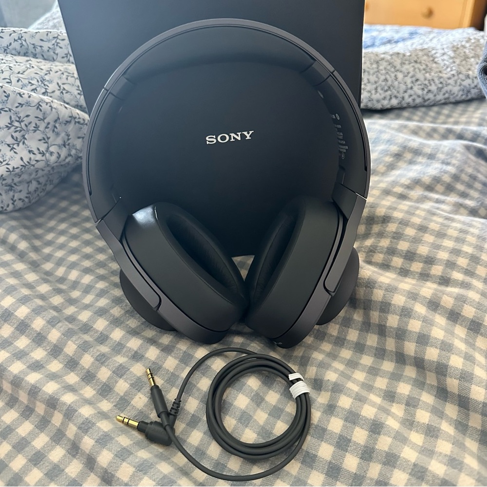 Sony Black Over-Ear Headphones